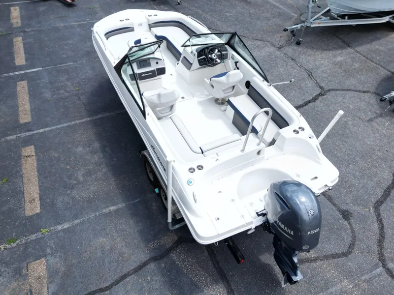 Slide: The Image of Hurricane 217 SD 2019 - 7