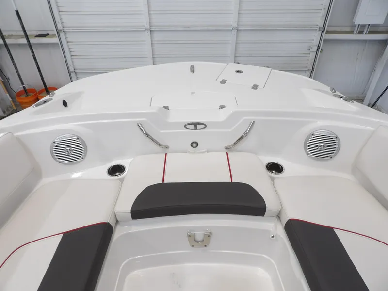 Slide: The Image of Tahoe TAH 1950 OB 2023 - 15