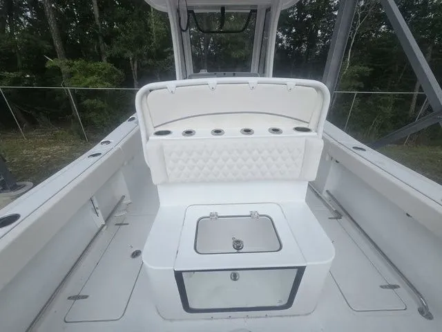 Slide: The Image of Sea Hunt Gamefish 27 Forward Seating 2026 - 7