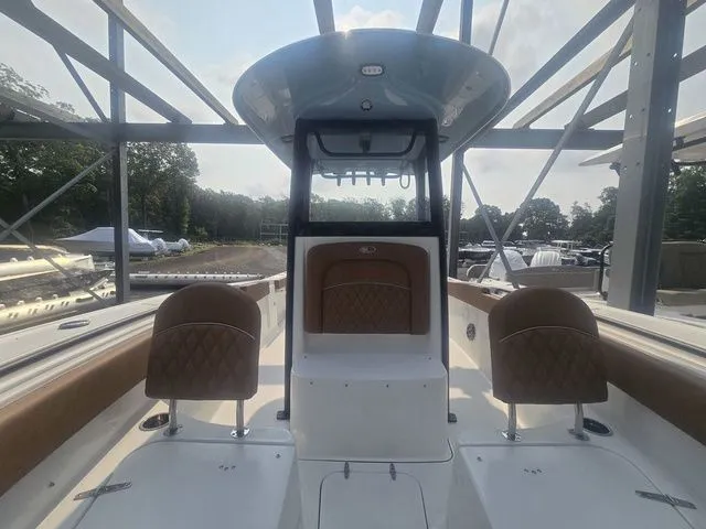 Slide: The Image of Sea Hunt Ultra 275 SE 2026 - 11