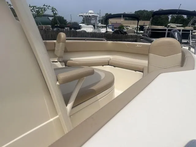 Slide: The Image of Scout 215 XSF 2022 - 8