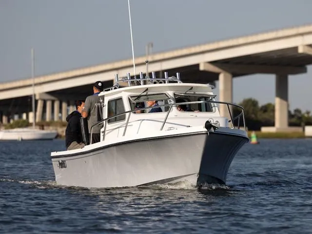 Slide: The Image of Parker 2420 Sport Cabin 2025 - 7