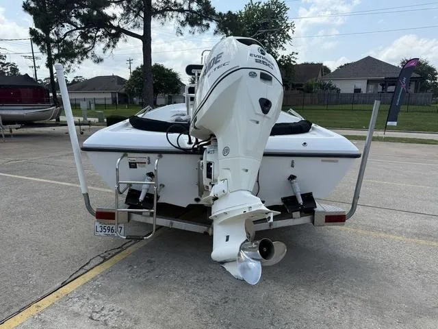 Slide: The Image of Champion 24 Bay 2008 - 12