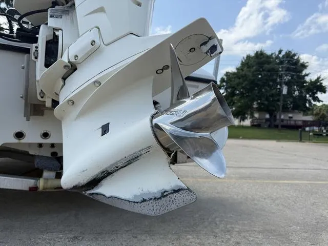 Slide: The Image of Champion 24 Bay 2008 - 13