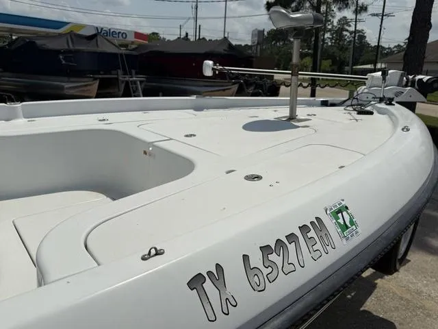 Slide: The Image of Champion 24 Bay 2008 - 7