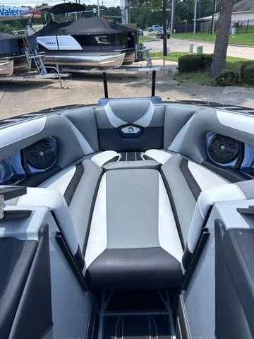 Slide: The Image of Centurion Ri245 2023 - 12