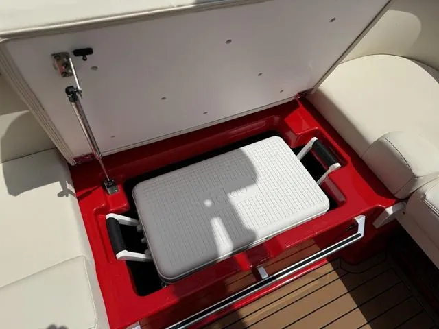 Slide: The Image of MasterCraft XT22 2021 - 22