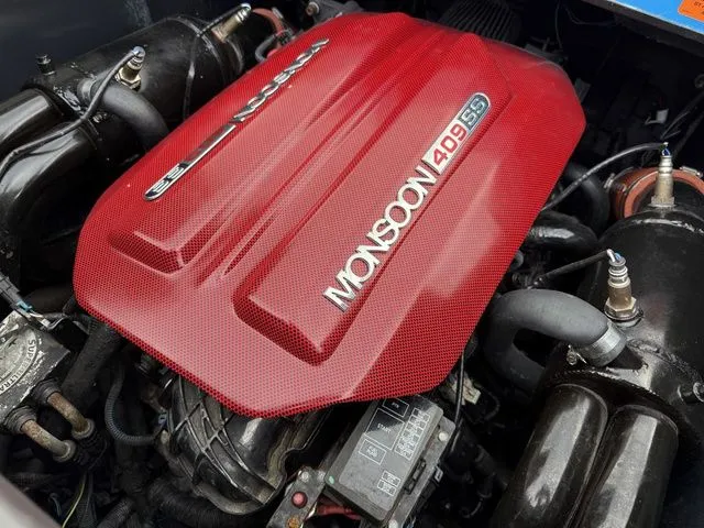 Slide: The Image of Malibu Wakesetter 24 MXZ 2014 - 20