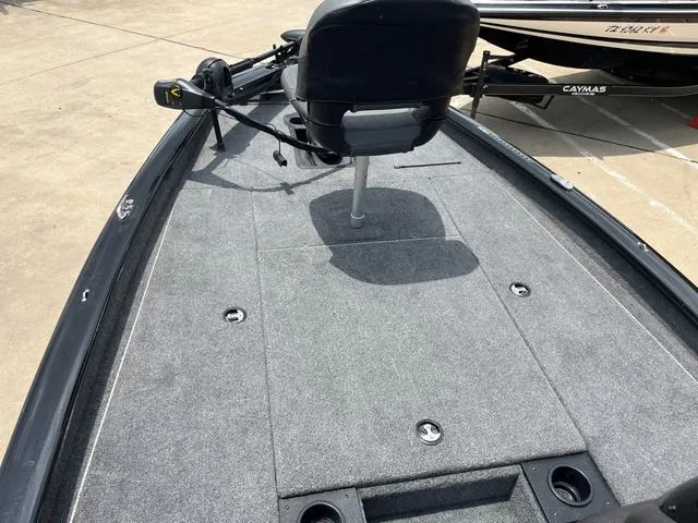 Slide: The Image of Tracker Pro 190TE 2024 - 16