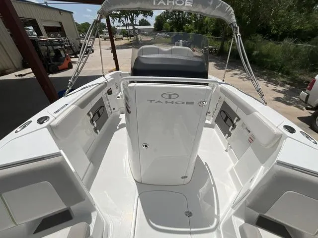 Slide: The Image of Tracker 2150 CC 2020 - 13