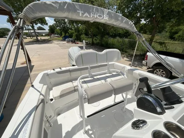 Slide: The Image of Tracker 2150 CC 2020 - 8