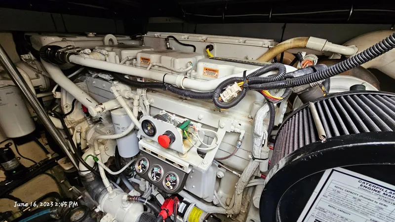 Slide: The Image of Sea Ray 540 Sundancer 1999 - 51