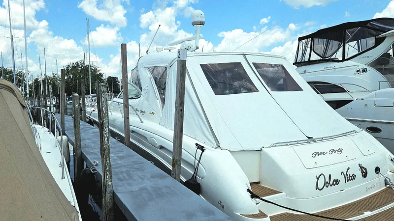 Slide: The Image of Sea Ray 540 Sundancer 1999 - 7