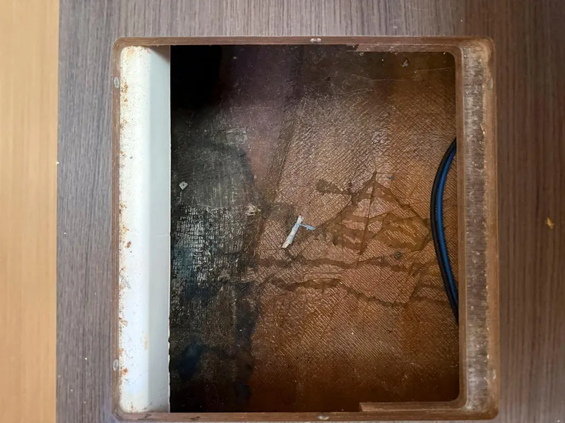 Slide: The Image of Lagoon 42 2017 - 52