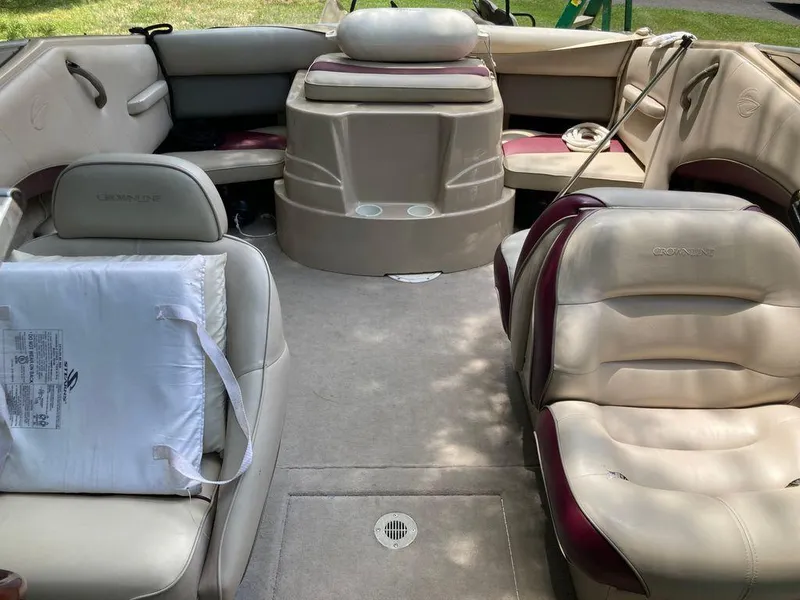 Slide: The Image of Crownline Boats 202 BR 1999 - 3