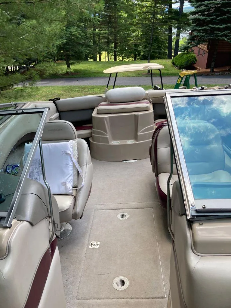 Slide: The Image of Crownline Boats 202 BR 1999 - 4