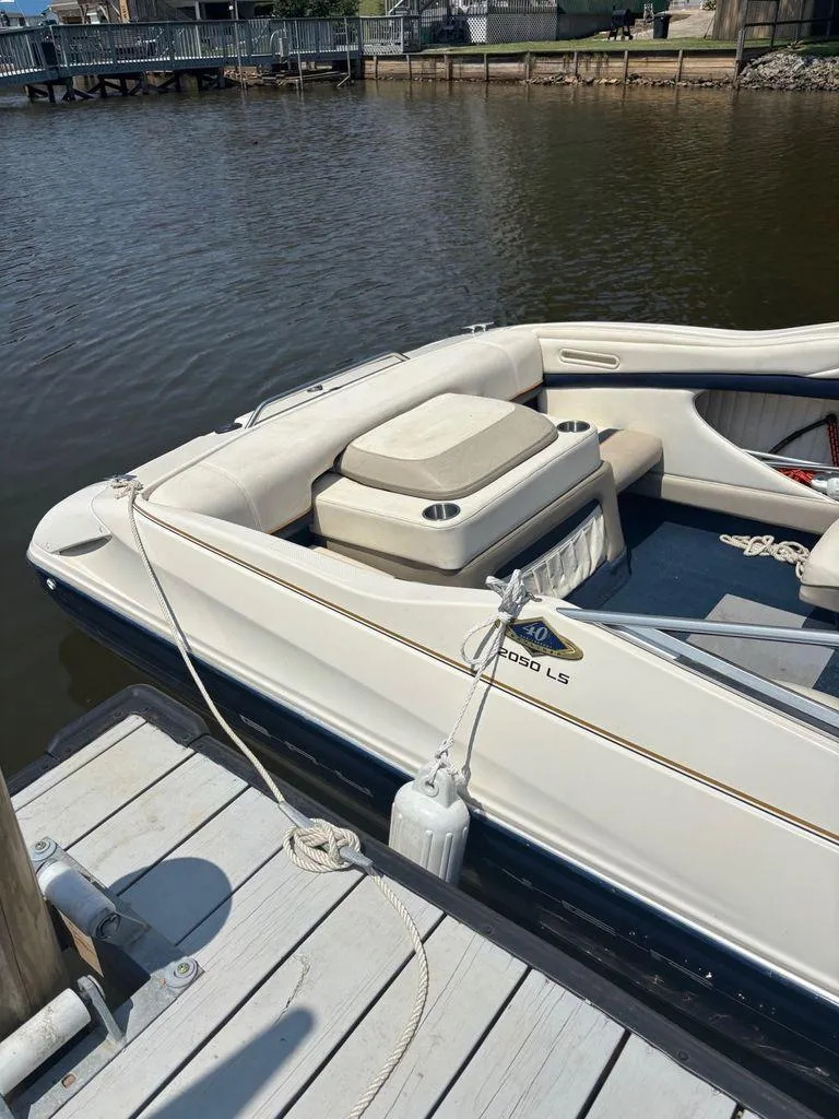 Slide: The Image of Bayliner Capri 2050 LS 1996 - 5