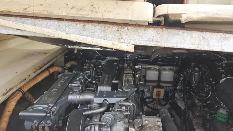 Slide: The Image of Tiara 3100 Open 1986 - 16