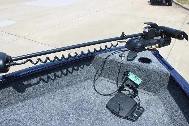 Slide: The Image of 2026 Tracker Pro Guide V-16 WT boat with Minn Kota PowerDrive trolling motor. - 15