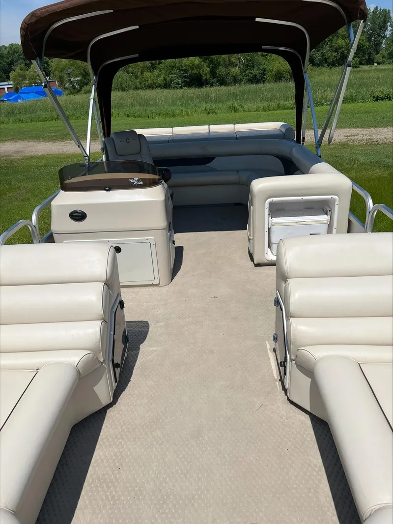 Slide: The Image of Palm Beach Deluxe 220 2008 - 5