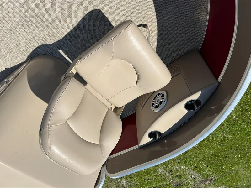 Slide: The Image of South Bay S222F25 2018 - 18