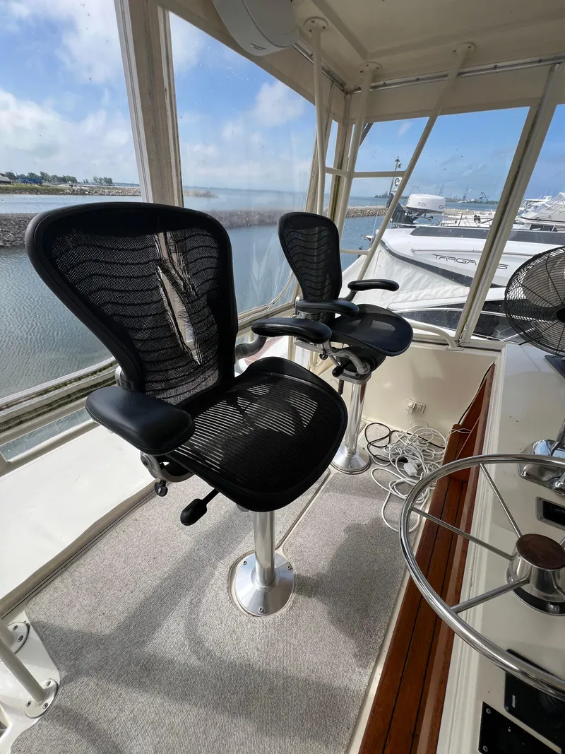 Slide: The Image of Helm chairs - 13