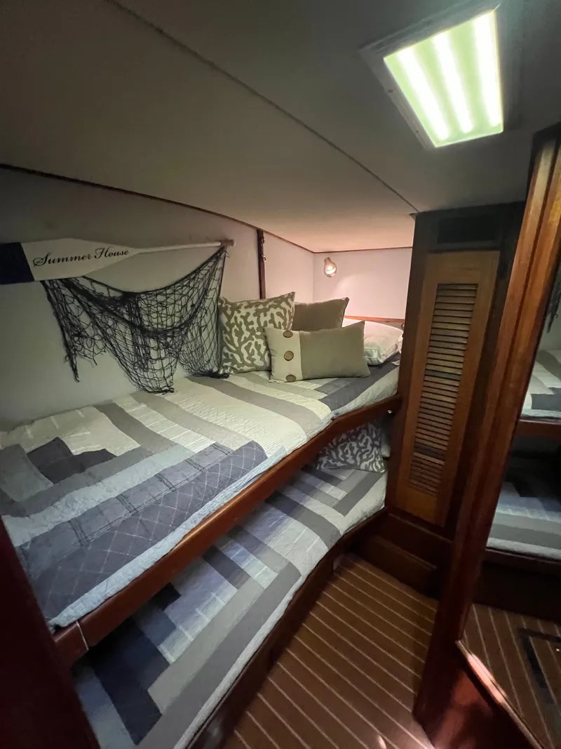 Slide: The Image of Bunk room - 35