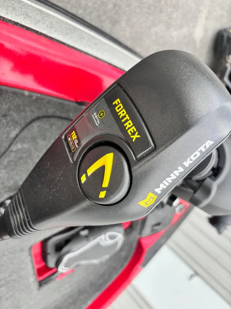 Slide: The Image of Minn Kota Fortrex trolling motor on 2007 Skeeter ZX 200 boat. - 3