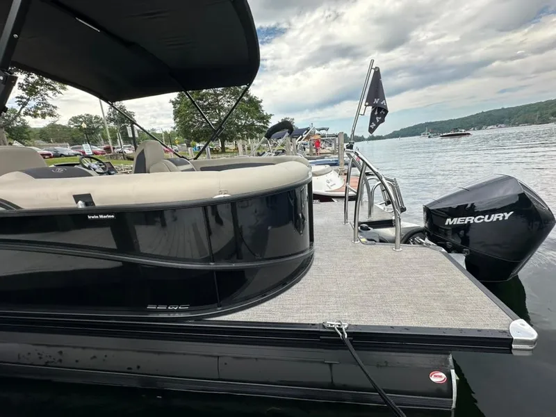 Slide: The Image of Barletta Cabrio 22QC 2023 - 24