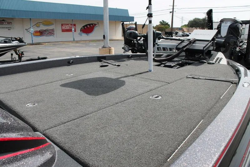 Slide: The Image of Caymas CX 20 2021 - 11