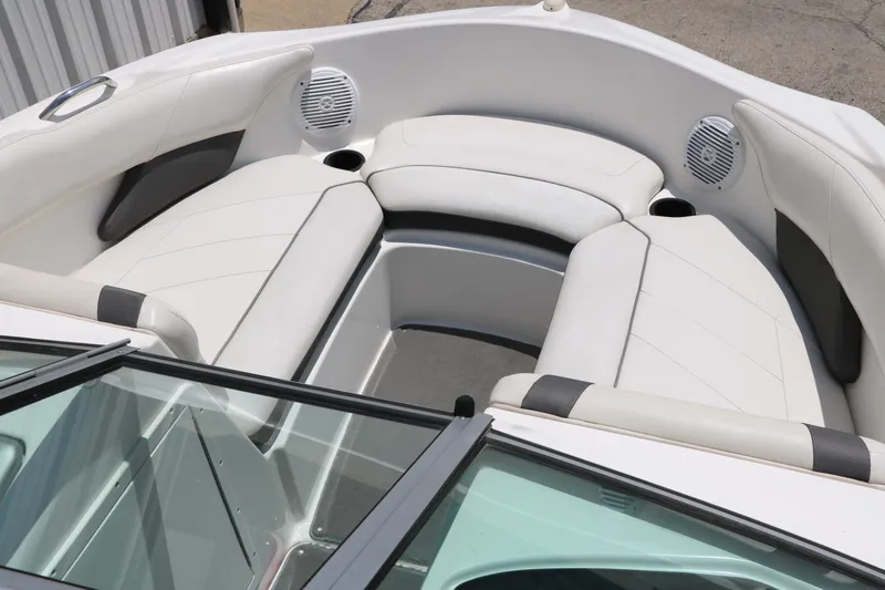 Slide: The Image of Yamaha AR190 2014 - 16