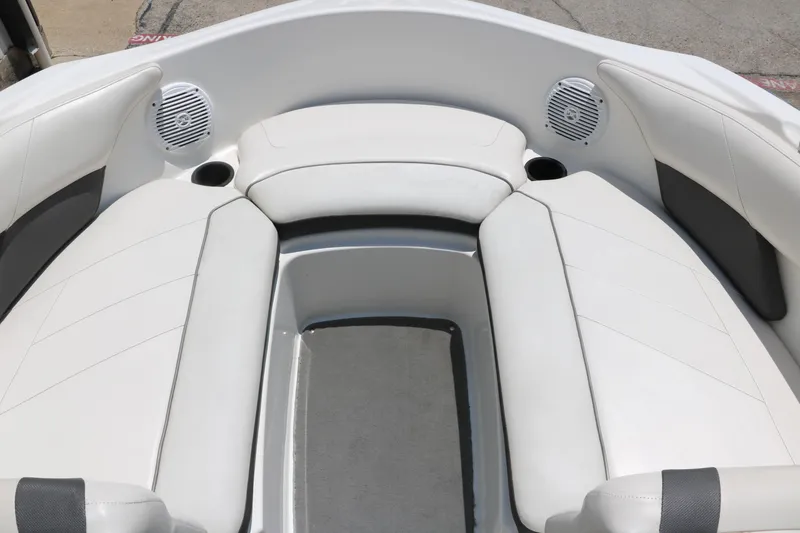 Slide: The Image of Yamaha AR190 2014 - 17