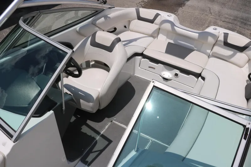 Slide: The Image of Yamaha AR190 2014 - 19