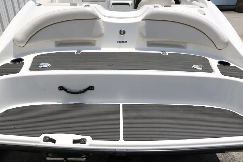 Slide: The Image of Yamaha AR190 2014 - 9