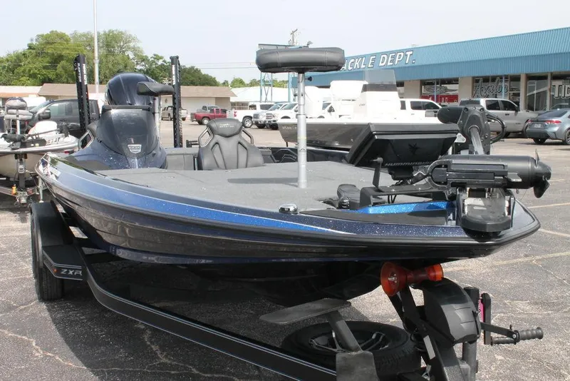 Slide: The Image of Skeeter ZXE20 2025 - 3