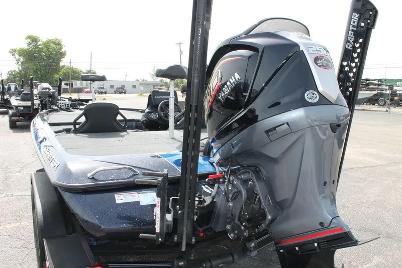 Slide: The Image of Skeeter ZXE20 2025 - 9