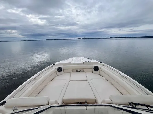 Slide: The Image of Grady-White Freedom 285 2026 - 17