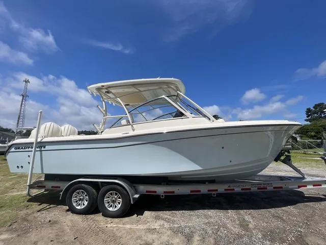 Slide: The Image of Grady-White Freedom 285 2026 - 3