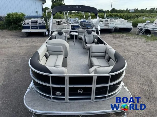 Slide: The Image of South Bay 224RS LE Pontoon & 140HP Suzuki 4-Stroke EFI 2023 - 10