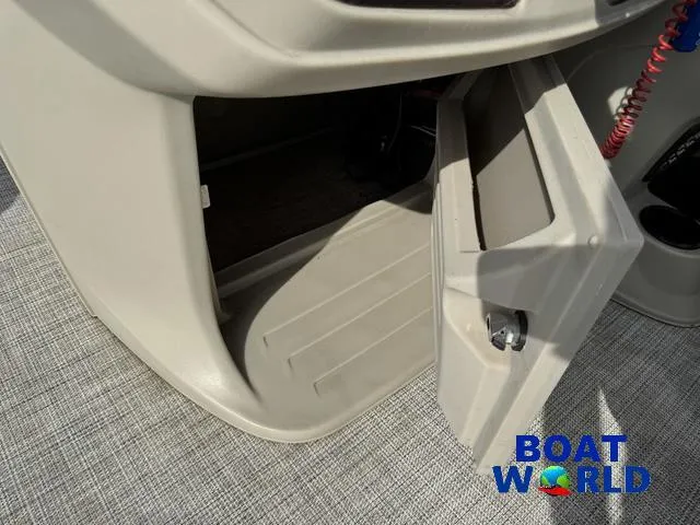 Slide: The Image of South Bay 224RS LE Pontoon & 140HP Suzuki 4-Stroke EFI 2023 - 25