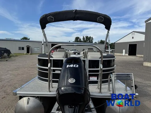 Slide: The Image of South Bay 224RS LE Pontoon & 140HP Suzuki 4-Stroke EFI 2023 - 29