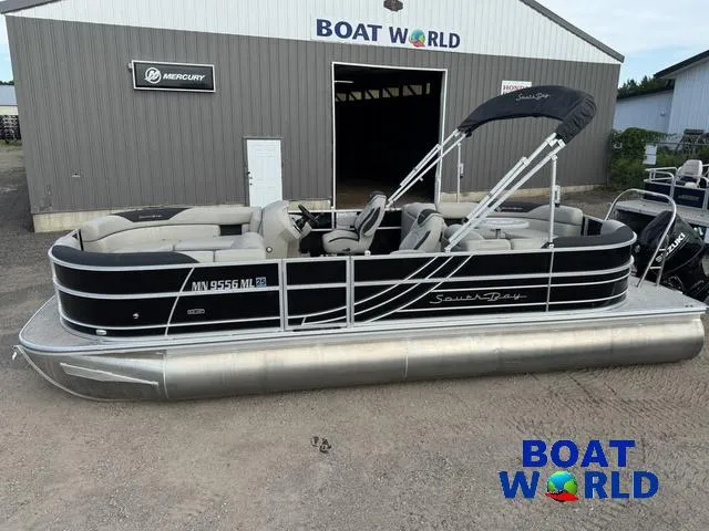 Slide: The Image of South Bay 224RS LE Pontoon & 140HP Suzuki 4-Stroke EFI 2023 - 46