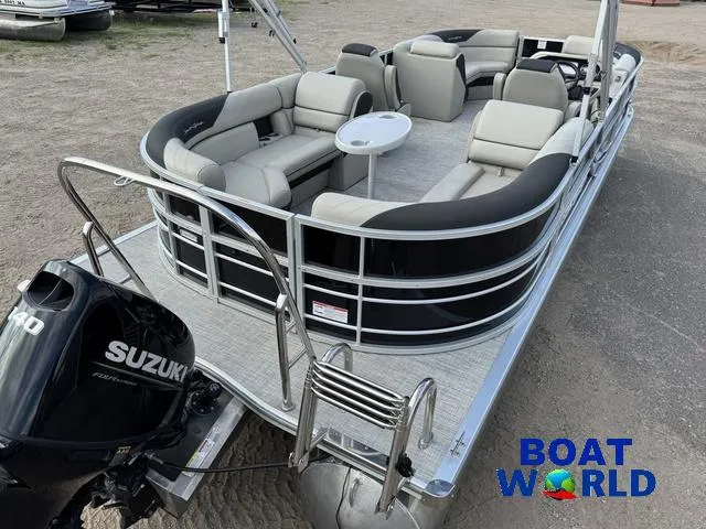 Slide: The Image of South Bay 224RS LE Pontoon & 140HP Suzuki 4-Stroke EFI 2023 - 7