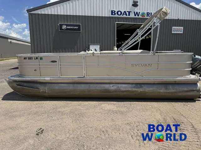 Slide: The Image of Sylvan 820 4-PT Pontoon 2016 - 49