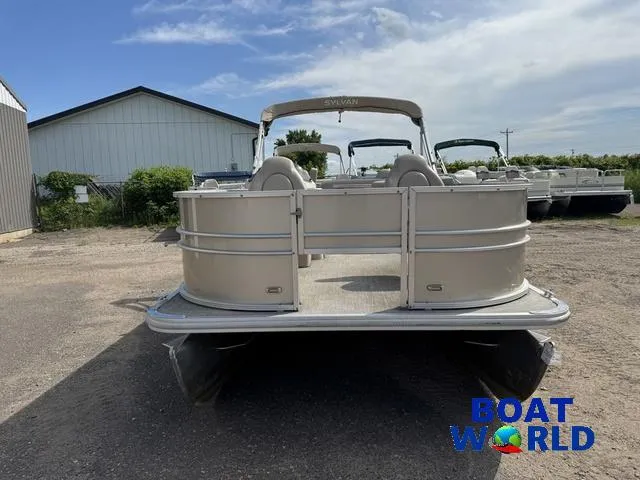 Slide: The Image of Sylvan 820 4-PT Pontoon 2016 - 57