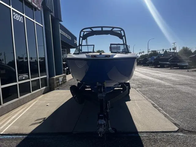 Slide: The Image of Yamaha AR250 2025 - 8