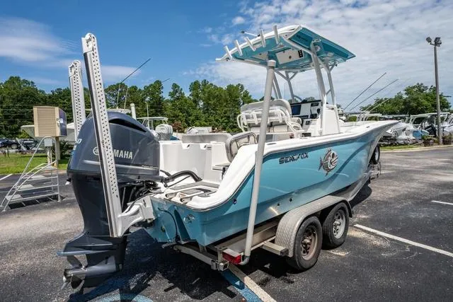 Slide: The Image of Sea Fox 248 Commander 2021 - 5