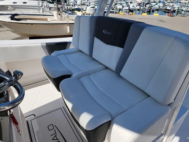 Slide: The Image of Robalo Center Console R270 Trailer included 2024 - 40