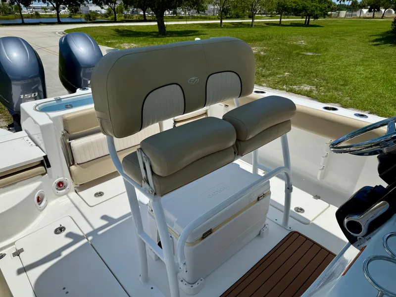 Slide: The Image of Sea Fox 266 Commander 2015 - 16