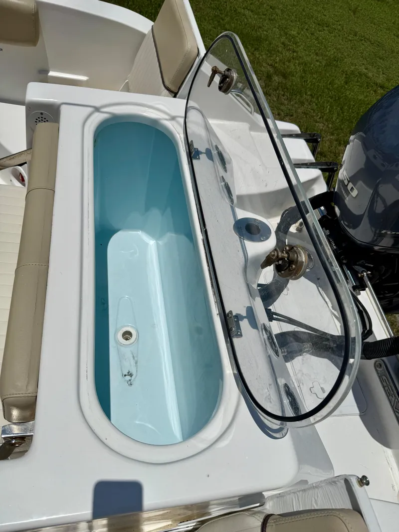 Slide: The Image of Sea Fox 266 Commander 2015 - 31